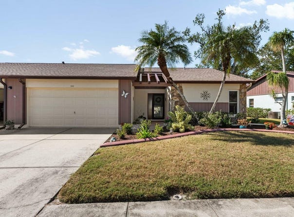 664 LINDEN DRIVE, ENGLEWOOD, FL 34223