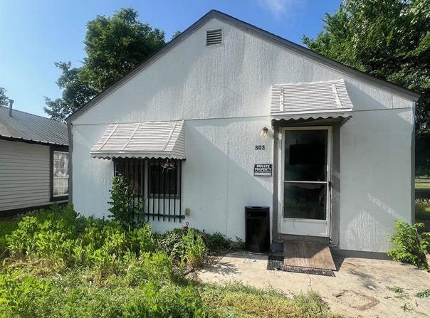 303 Grove Street, Perry, OK 73077