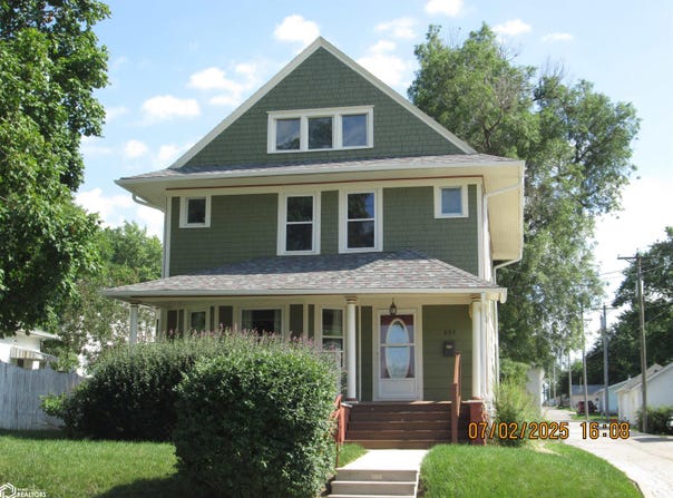 207 E 5th Street, Atlantic, IA 50022