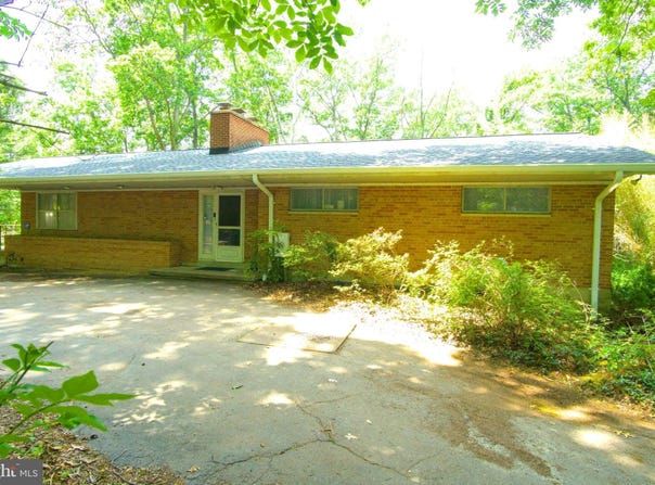 7230 LACKAWANNA, SPRINGFIELD, VA 22150