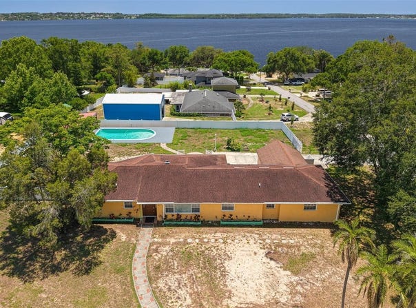 181 W MINNEHAHA AVENUE, CLERMONT, FL 34711