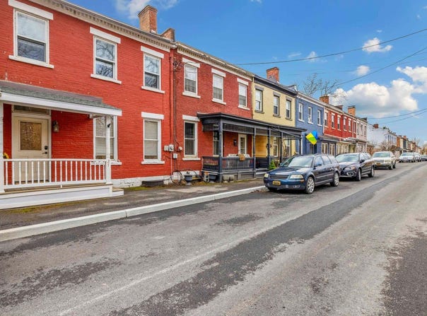 27 Brick Street, Athens, NY 12015