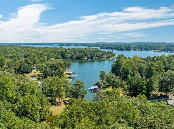 2 LAKEVIEW Drive, ECLECTIC, AL 36024