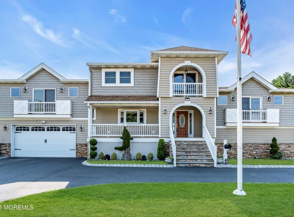 36 Port Au Peck Drive, Long Branch, NJ 07740