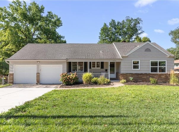 10203 W 55th Street, Merriam, KS 66203