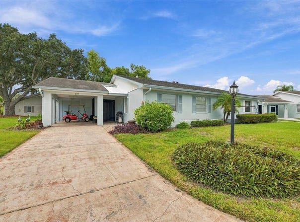 427 GLADSTONE Place, SUN CITY CENTER, FL 33573