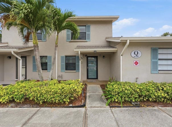 2131 RIDGE ROAD S, LARGO, FL 33778