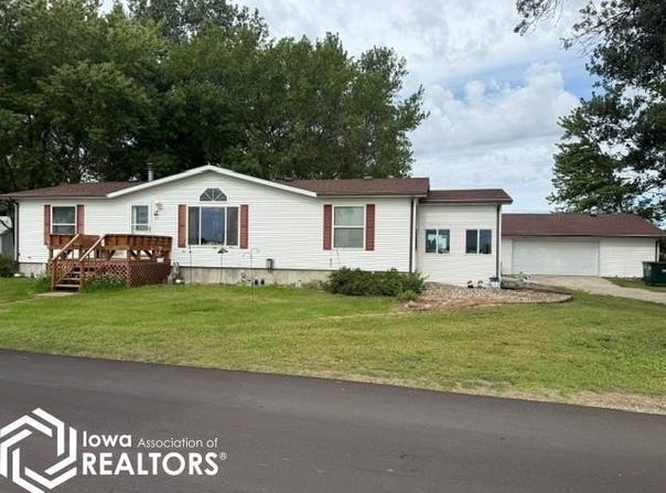3396 320th Street, Ruthven, IA 51358