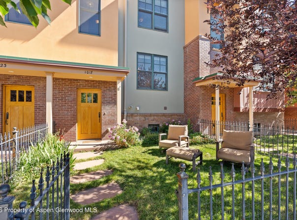 1017 Main Street, Carbondale, CO 81623