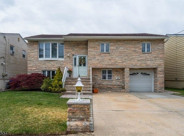 50 N 9Th St, Kenilworth Boro, NJ 07033