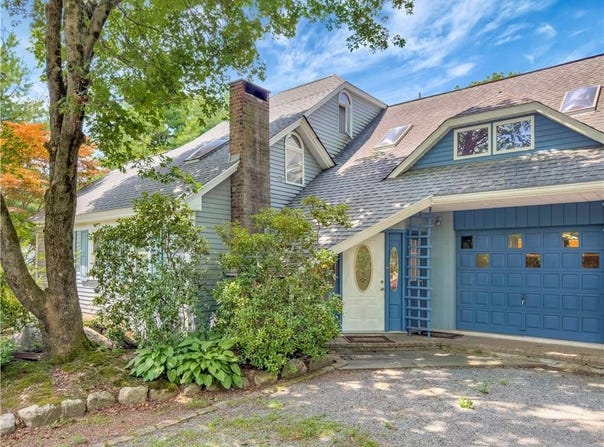 223 Ten Rod Road, Exeter, RI 02822