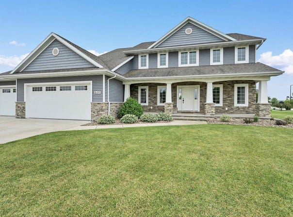 2137 POTTER Drive, DE PERE, WI 54115