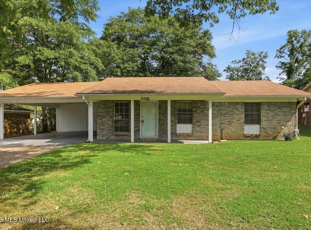 2550 Gina Drive, Pearl, MS 39208