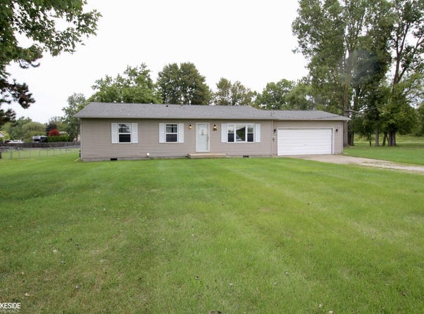 21181 24 Mile Road, Macomb, MI 48042