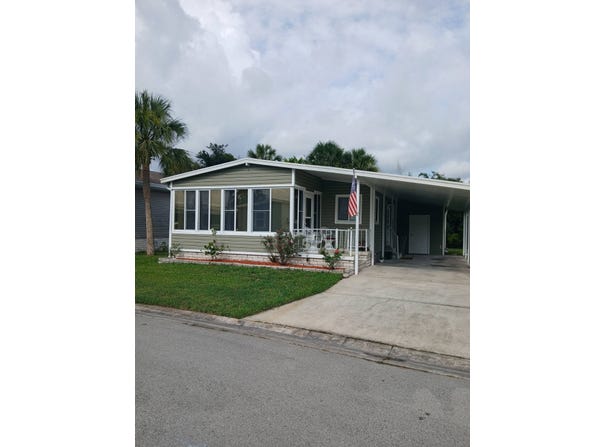7000 20th St, Vero Beach, FL 32966