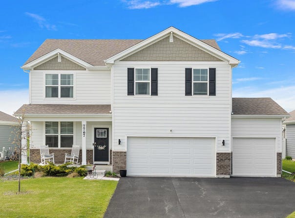 7767 W 105th Avenue, Crown Point, IN 46307