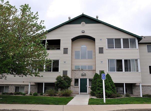 5877 Crosswinds Drive, Norton Shores, MI 49444