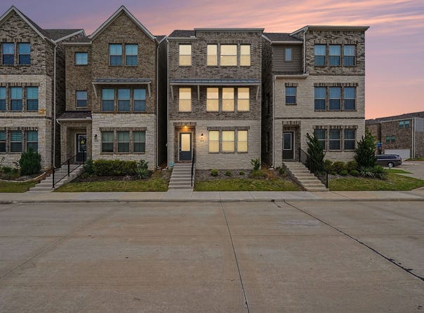 213 Settlers Way, Euless, TX 76040