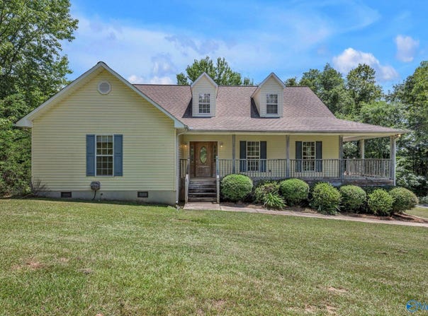 1114 Rb Shadrix Road, Hayden, AL 35079