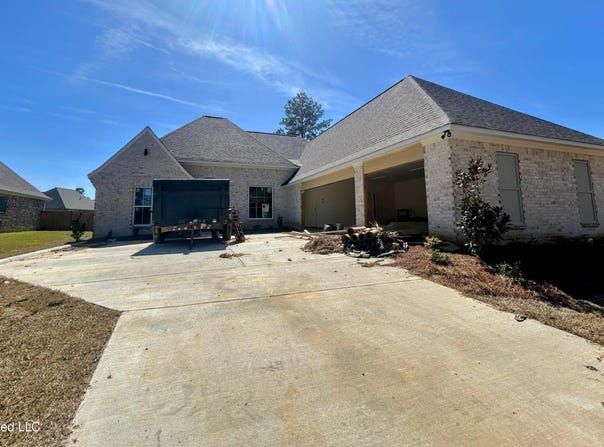 103 Charleston Lane, Madison, MS 39110