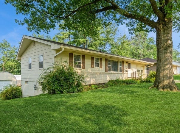 411 N J Street, Indianola, IA 50125