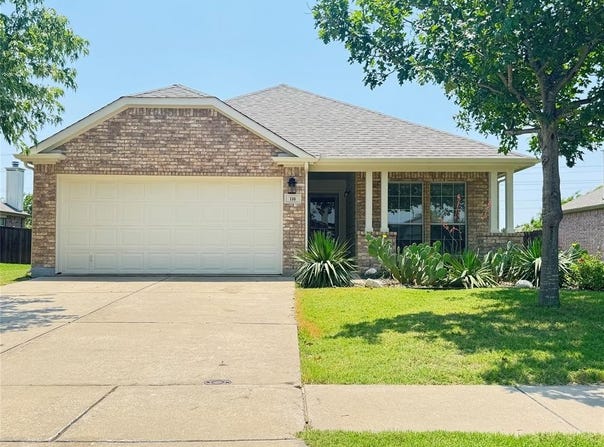 116 Bison Meadow Drive, Waxahachie, TX 75165