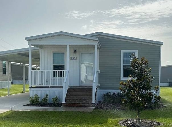 245 River Walk Way, Avon Park, FL 33825