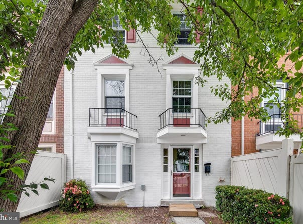 8113 PINELAKE COURT, ALEXANDRIA, VA 22309