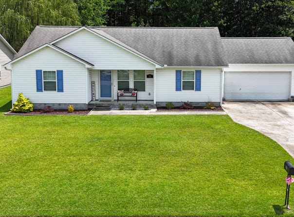 211 Bear Trail, New Bern, NC 28562