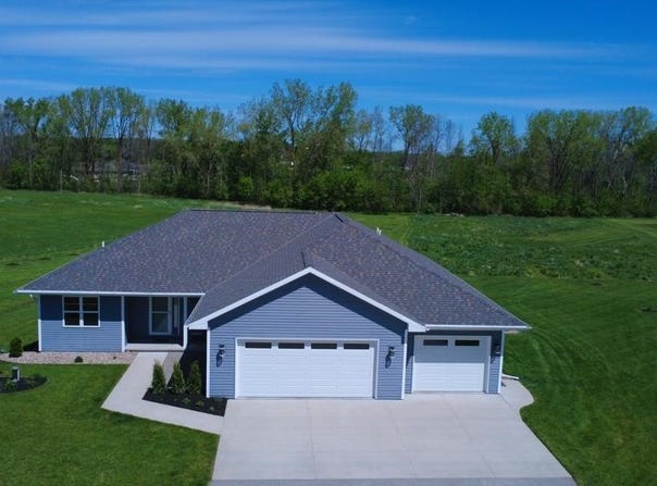 6478 MAIN Street, ABRAMS, WI 54101