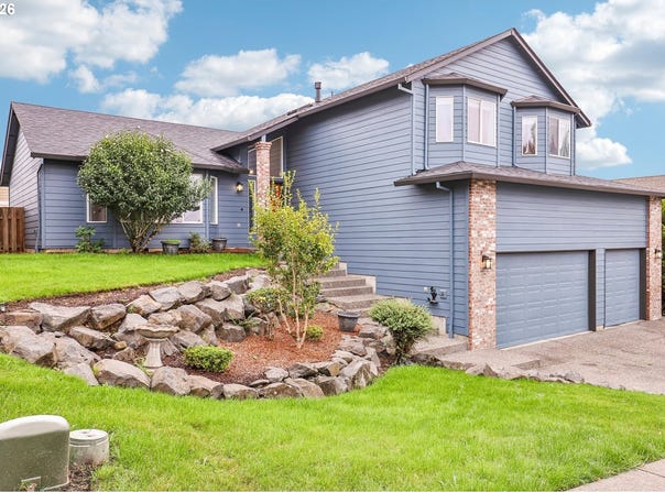 2578 NW 4TH St, Gresham, OR 97030