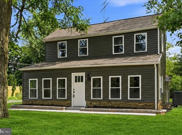 281 FRIENDSHIP ROAD, CRANBURY, NJ 08512