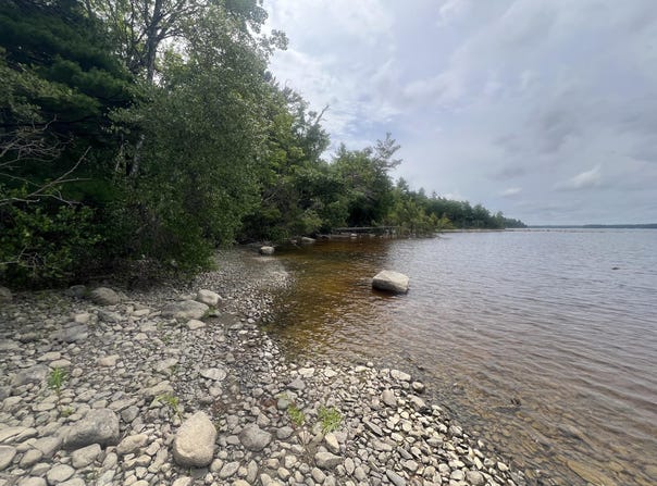 25 Dylan Drive, Waltham, ME 04605