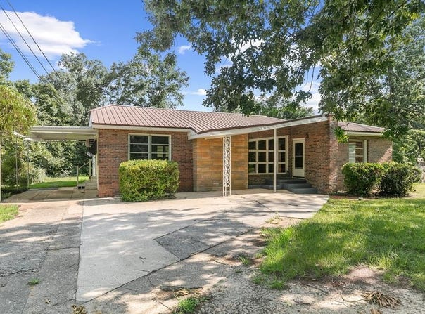 1105 Deborah Street, Dothan, AL 36301
