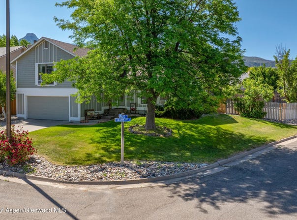 10 Spruce Court, Parachute, CO 81635