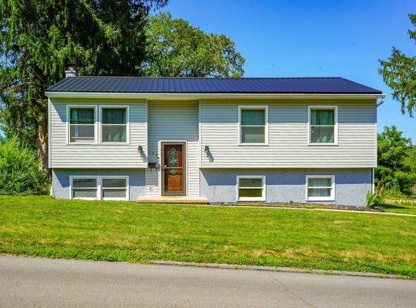 130 HOUSTON Avenue, MONTGOMERY, PA 17752