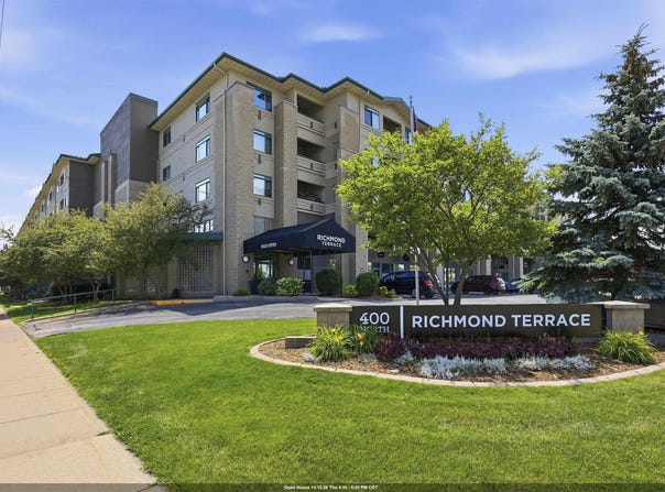 400 N RICHMOND Street, APPLETON, WI 54914