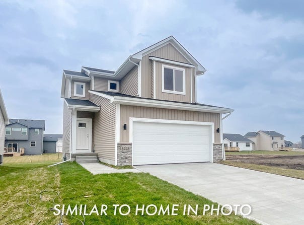 1482 S 91st Street, West Des Moines, IA 50266