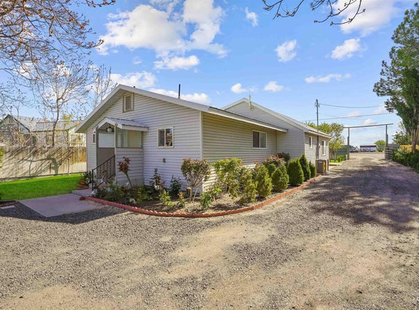 250 Huddleston Road, Filer, ID 83328
