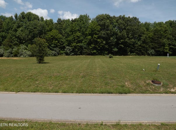 Cromwell St lot: 32, Harrogate, TN 37752