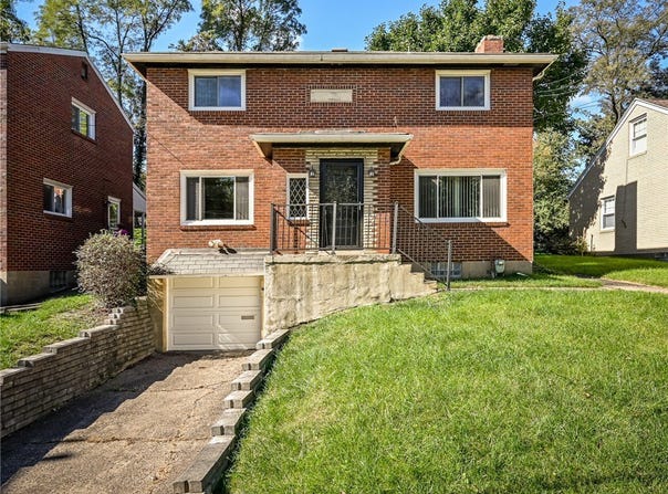 3545 Colby St, Summer Hill, PA 15214