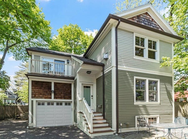 11 Brookford St, Cambridge, MA 02140