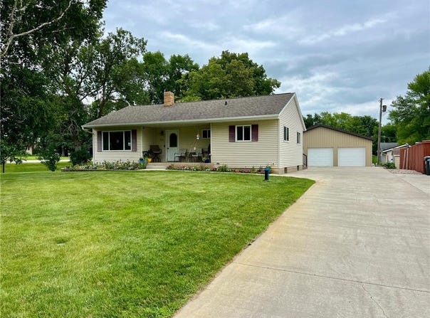108 4th Street N, Hoffman, MN 56339