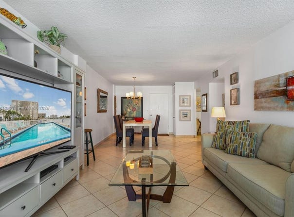 1913 S Ocean Dr, Hallandale Beach, FL 33009