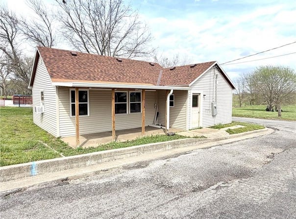 113 E Marshall Street, Alma, MO 64001