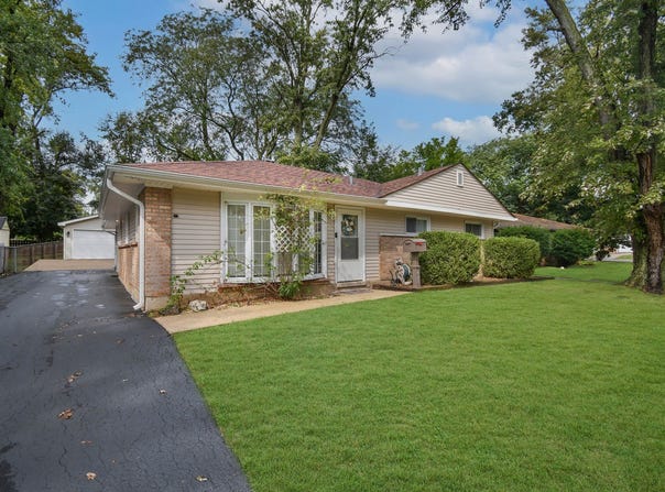 428 Navajo Street, Park Forest, IL 60466