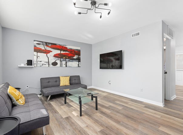 1002 Willow Drive, Chapel Hill, NC 27514