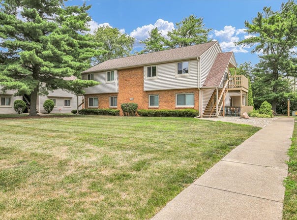 1613 Lyndhurst Drive, Savoy, IL 61874