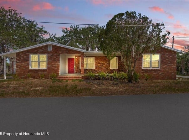 12301 Cedar Street, Cedar Key, FL 32625