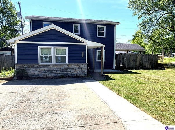 2525 Lake Road, Radcliff, KY 40160-9711